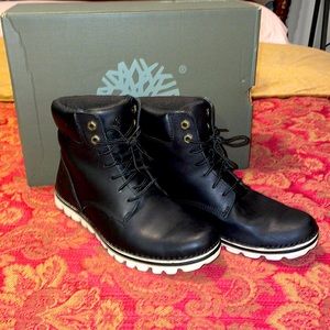 Womens Timberland Ortholite size 8 boots